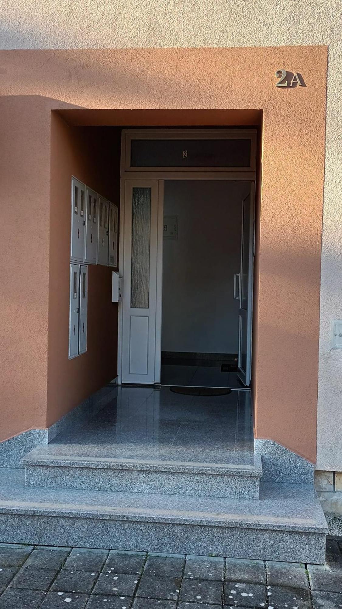 Apartman Silva Биоград на Мору Екстериор снимка
